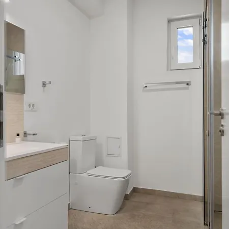 Apartment Penthouse With Seaview Private And Parking