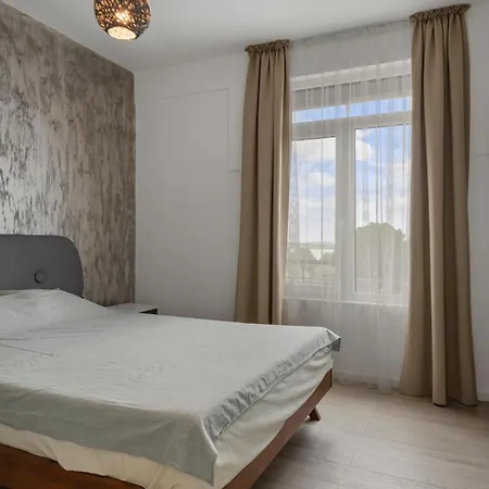 Penthouse With Seaview Private And Parking Apartment *